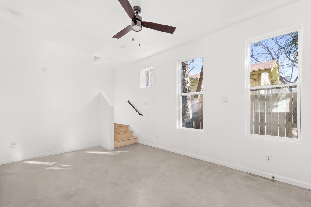 open concept living in 800sqft of thoughtfully laid out plans in san antonio texas at 1005 Essex St