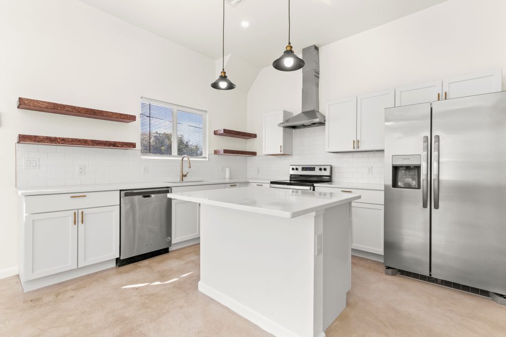 rent a brand new home in San Antonio Texas without good credit